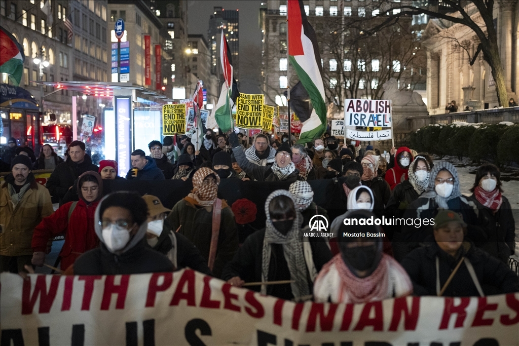 Pro-Palestinian demonstrators rally against Trump’s Gaza plan in New York