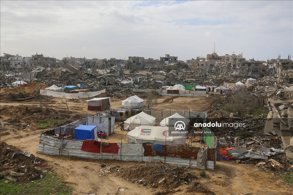 Daily life amid the ruins following ceasefire in Gaza