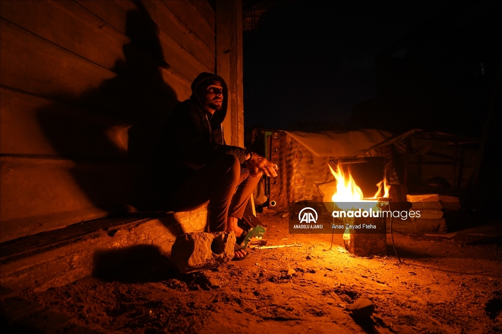 Ateşkesin ardından Gazze'de soğuk hava koşulları Filistinlileri olumsuz etkiliyor