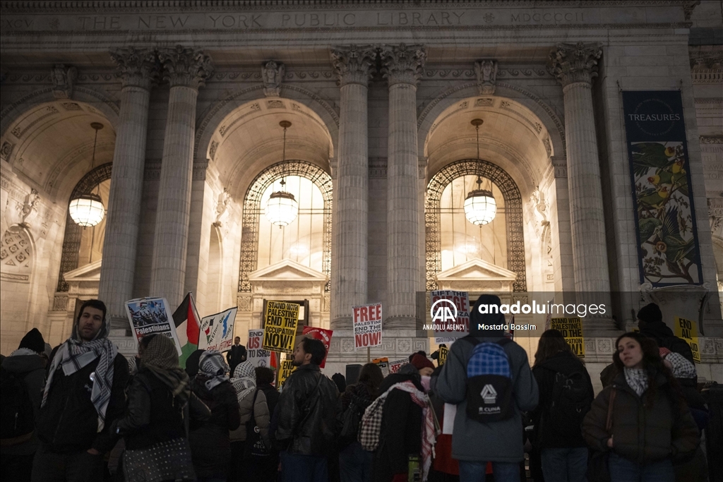 Pro-Palestinian demonstrators rally against Trump’s Gaza plan in New York