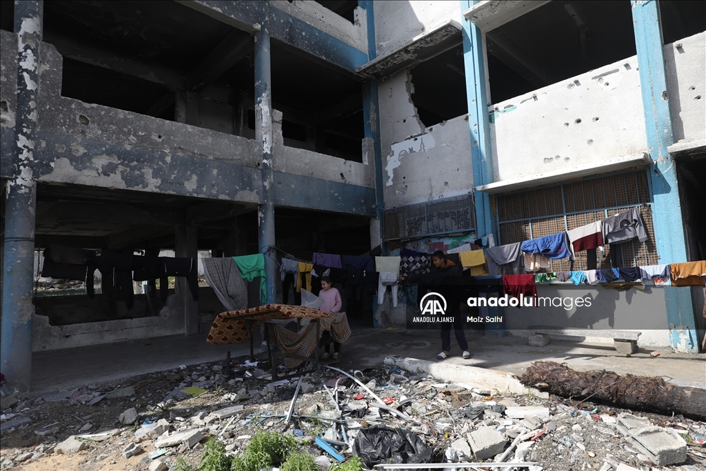 İsrail saldırıları Gazze’de eğitim altyapısını yok etti