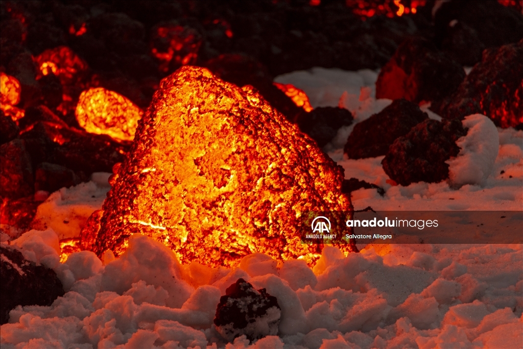 Volcanic activity continues at Mount Etna, Italy