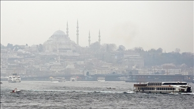 İstanbul'da puslu hava