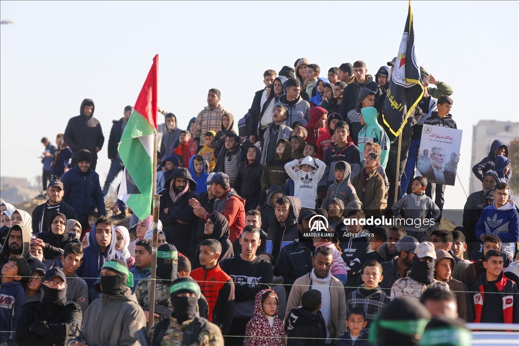 Hamas, esir takasının altıncı turunda Gazze'deki 3 İsrailli esiri Kızılhaç'a teslim etti