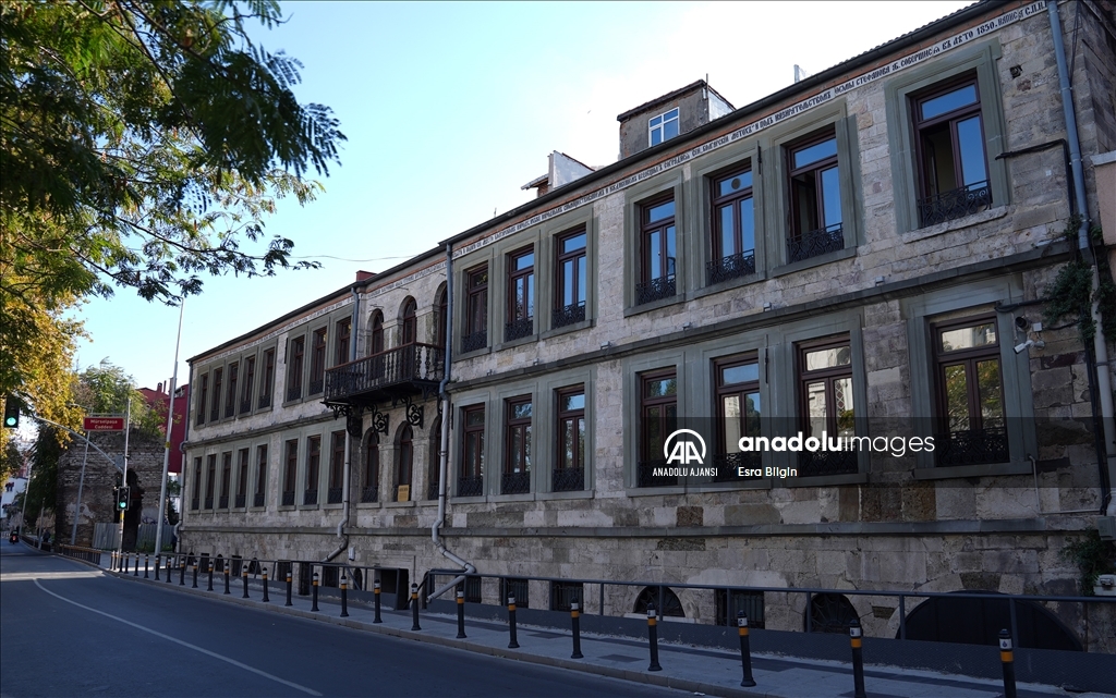 Tarih boyunca göçler İstanbul'un kültürünü ve mimarisini şekillendirdi