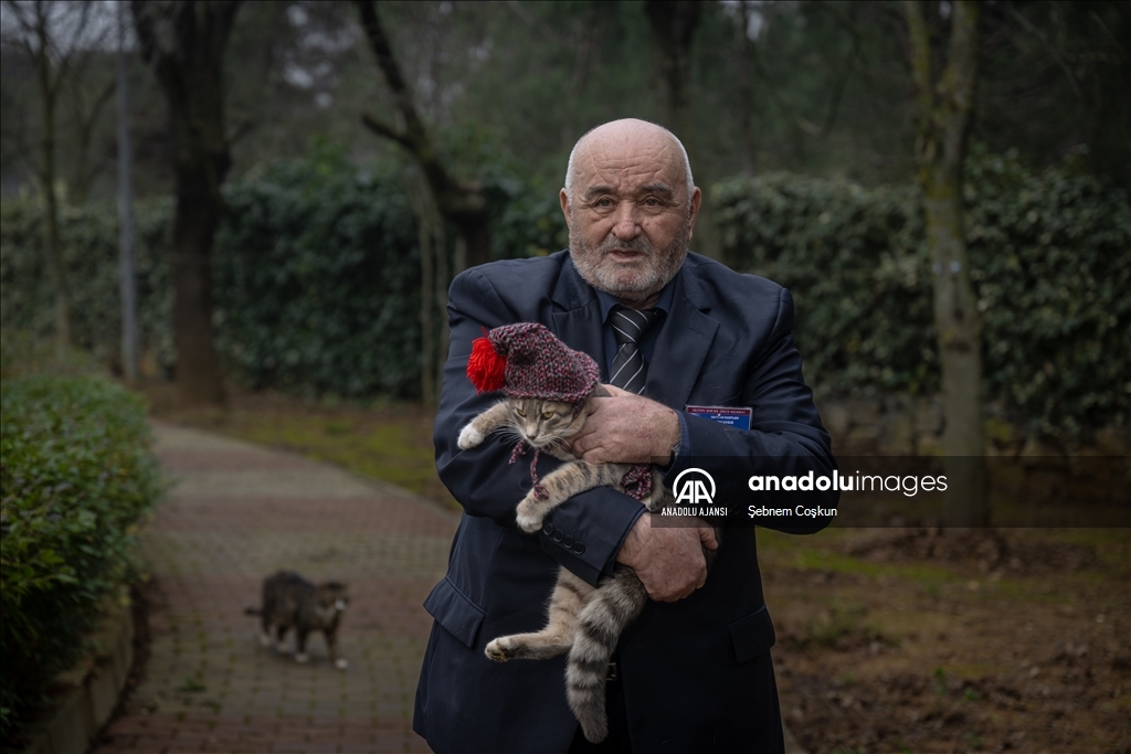 Huzurevi sakinleri patili dostları için