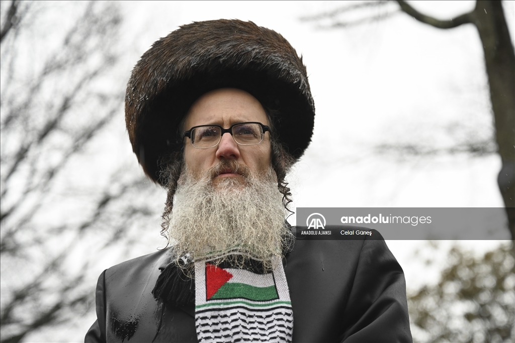 Washington DC'deki Filistin destekçileri, ABD'nin İsrail'in Gazze'deki eylemlerine verdiği desteği protesto etti