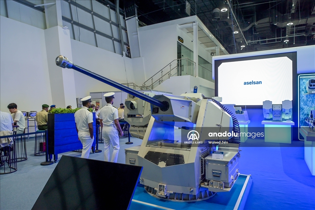 BAE'de IDEX ve NAVDEX 2025 Uluslararası Savunma Fuarı ve Konferansı başladı