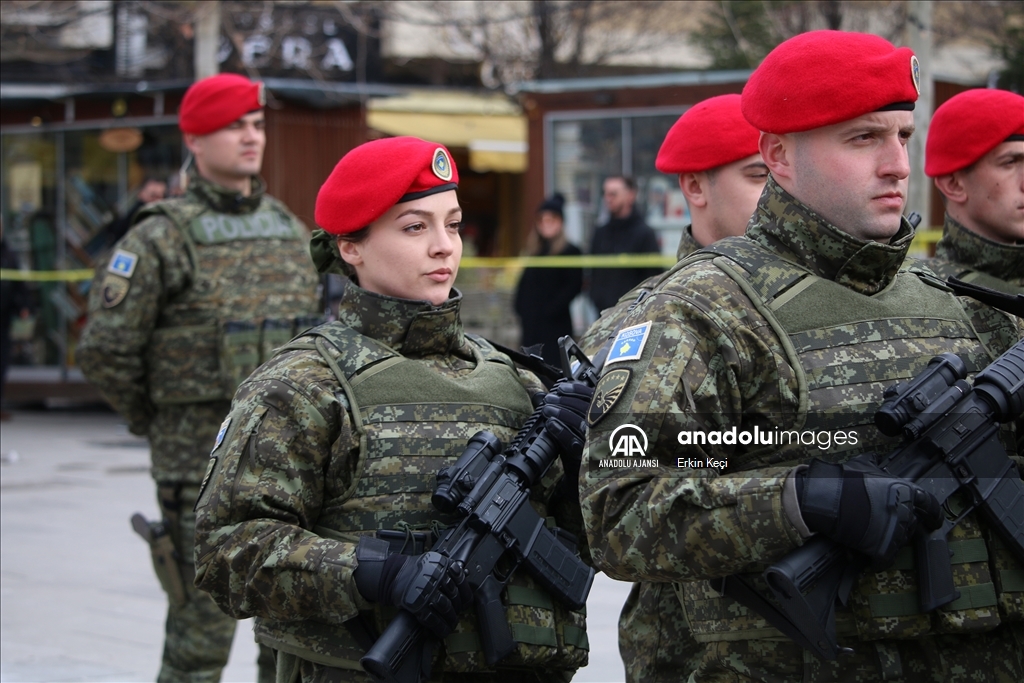 Kosova, bağımsızlığının 17. yıl dönümünü kutluyor