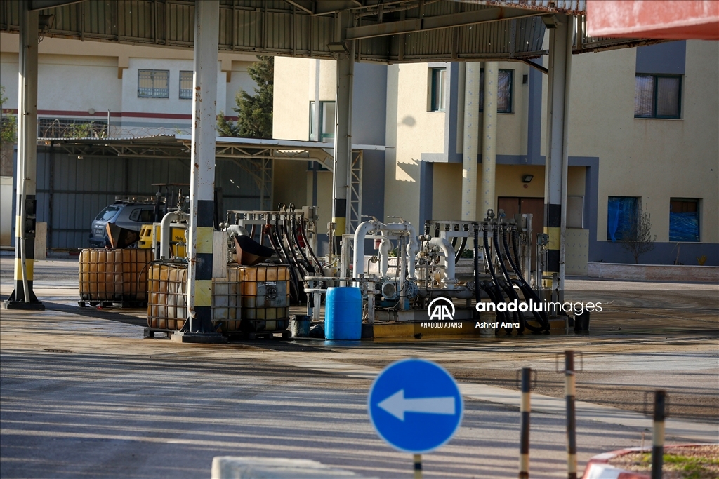 Gazze'nin tek elektrik santraline yakıt tedarik edilmeye başlandı