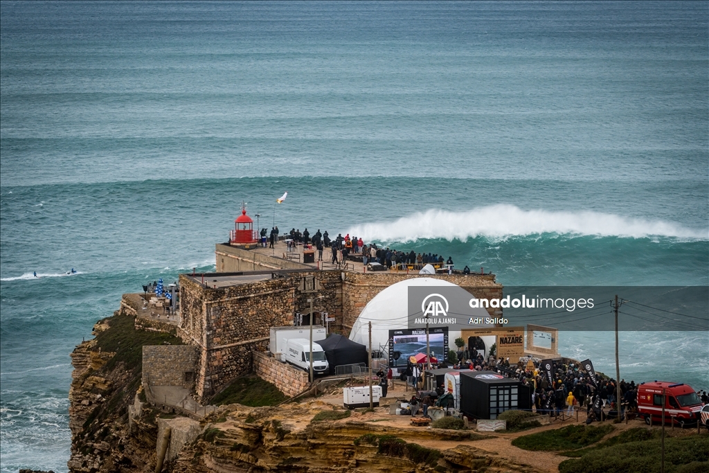 Tudor Nazare Büyük Dalga Yarışması