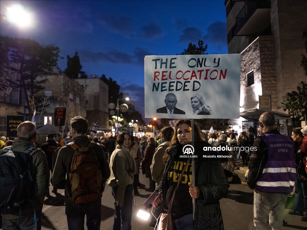 İsrailliler, Hamas ile İsrail arasındaki takas sürecinin devam etmesi talebiyle gösteri düzenledi