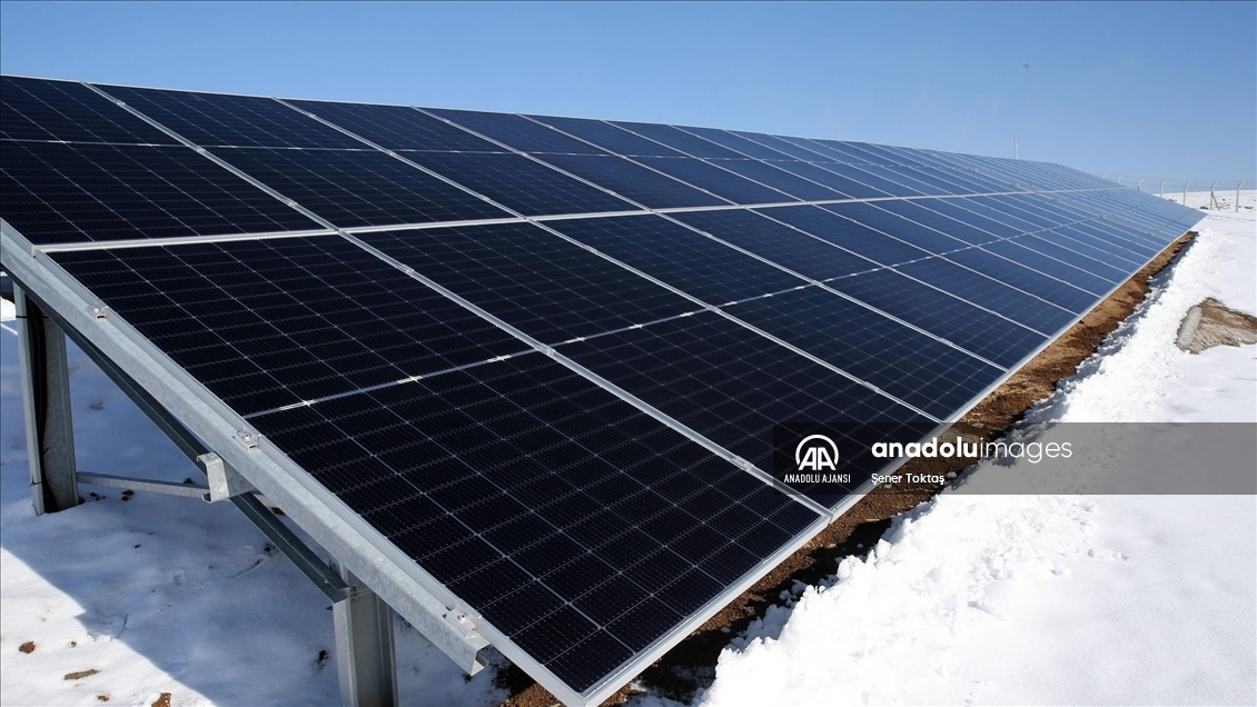 Bitlis'te rüzgar ve güneş enerjisi santrali sayısı artıyor