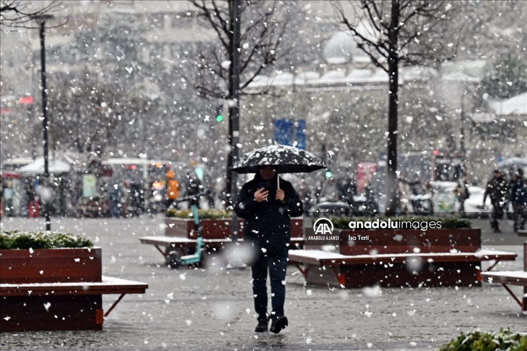 İstanbul'da kar yağışı