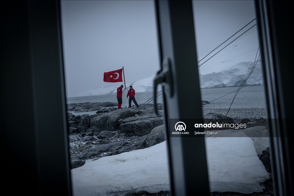Antarktika Türk Bilimsel Araştırma Kampı'nda çalışmalar başladı