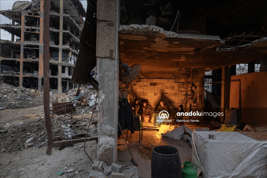 Ateşkesin ardından Gazze'de soğuk hava koşulları Filistinlileri olumsuz etkiliyor