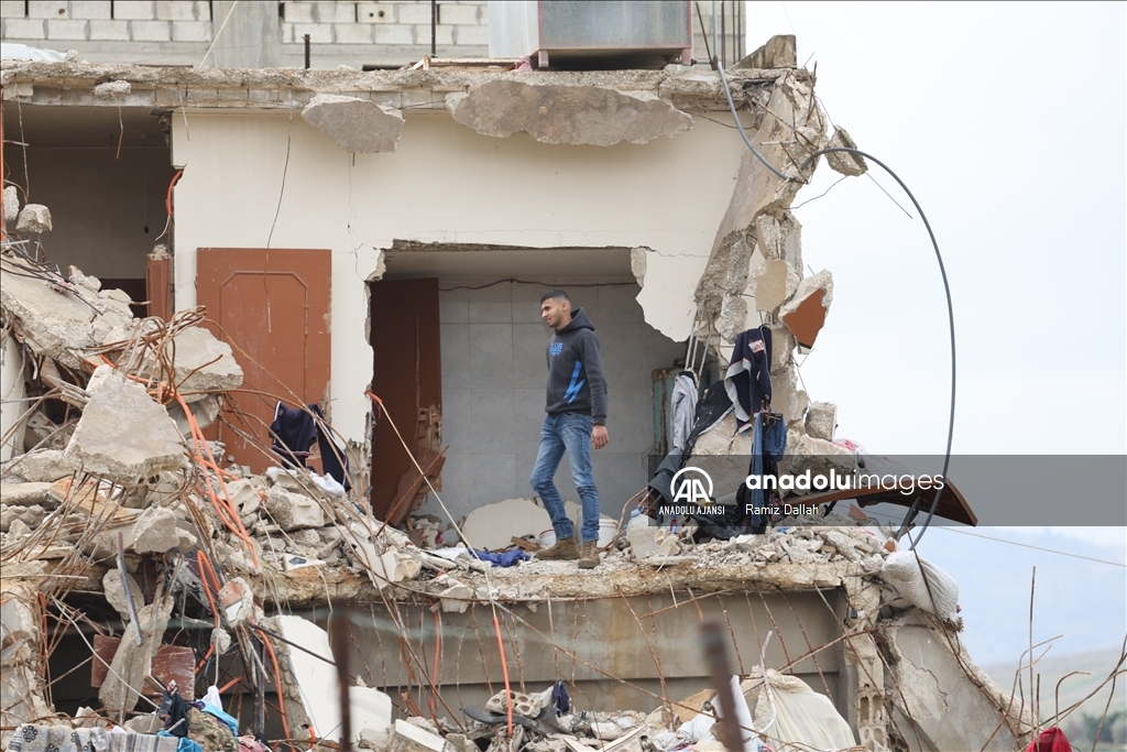 İsrail, Lübnan'ın güneyinde çekildiği beldeleri yaşanmaz hale getirdi
