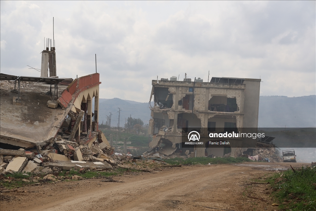 İsrail, Lübnan'ın güneyinde çekildiği beldeleri yaşanmaz hale getirdi