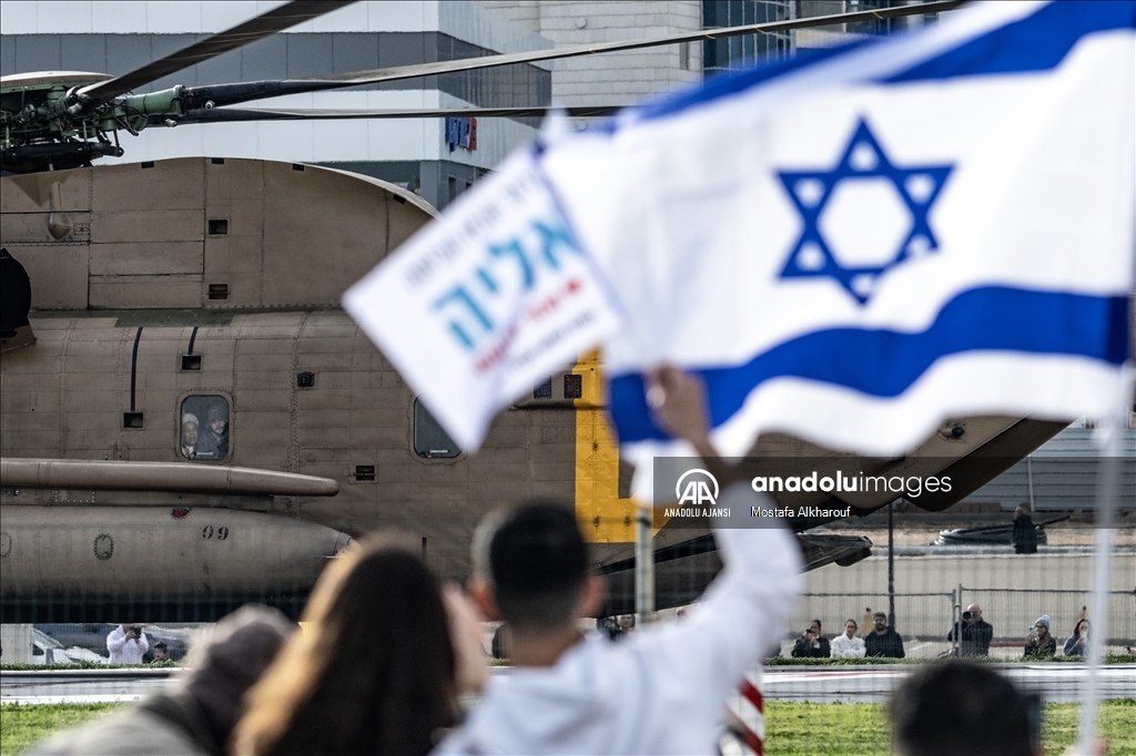 Gazze'de serbest bırakılan esirler, İsrail'e ulaştı