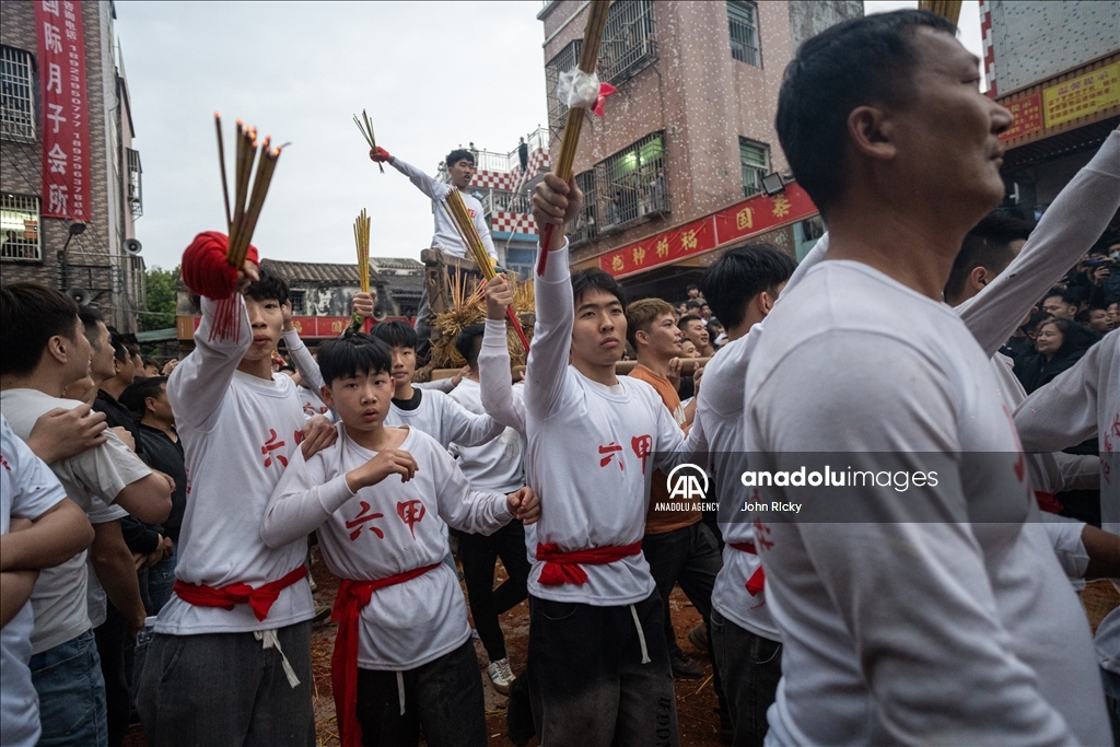 В Китае прошел традиционный танцевальный фестиваль Yingge