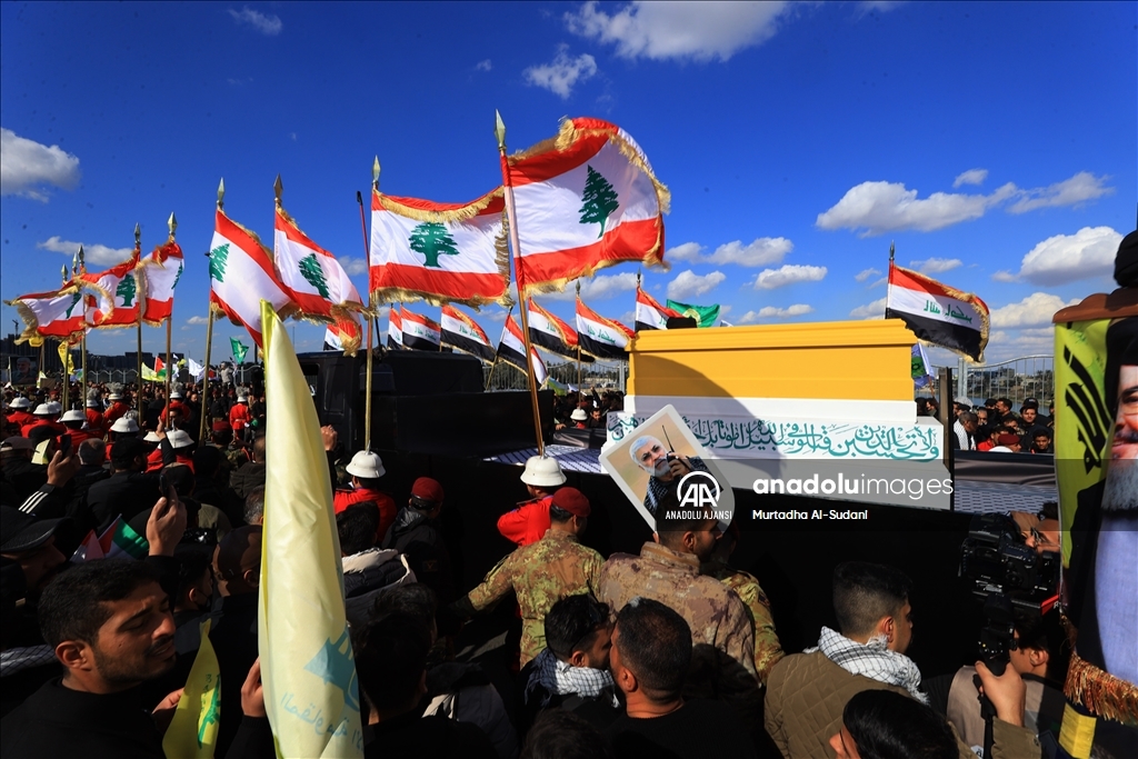 Irak'ta eski Hizbullah lideri Hasan Nasrallah için sembolik cenaze töreni düzenlendi