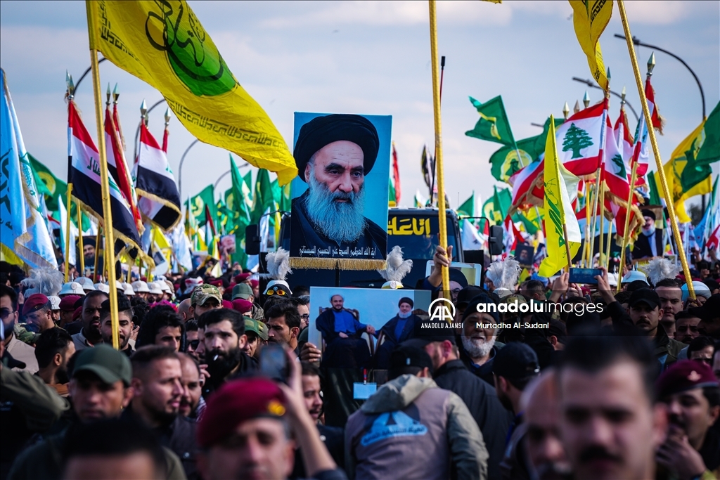 Irak'ta eski Hizbullah lideri Hasan Nasrallah için sembolik cenaze töreni düzenlendi