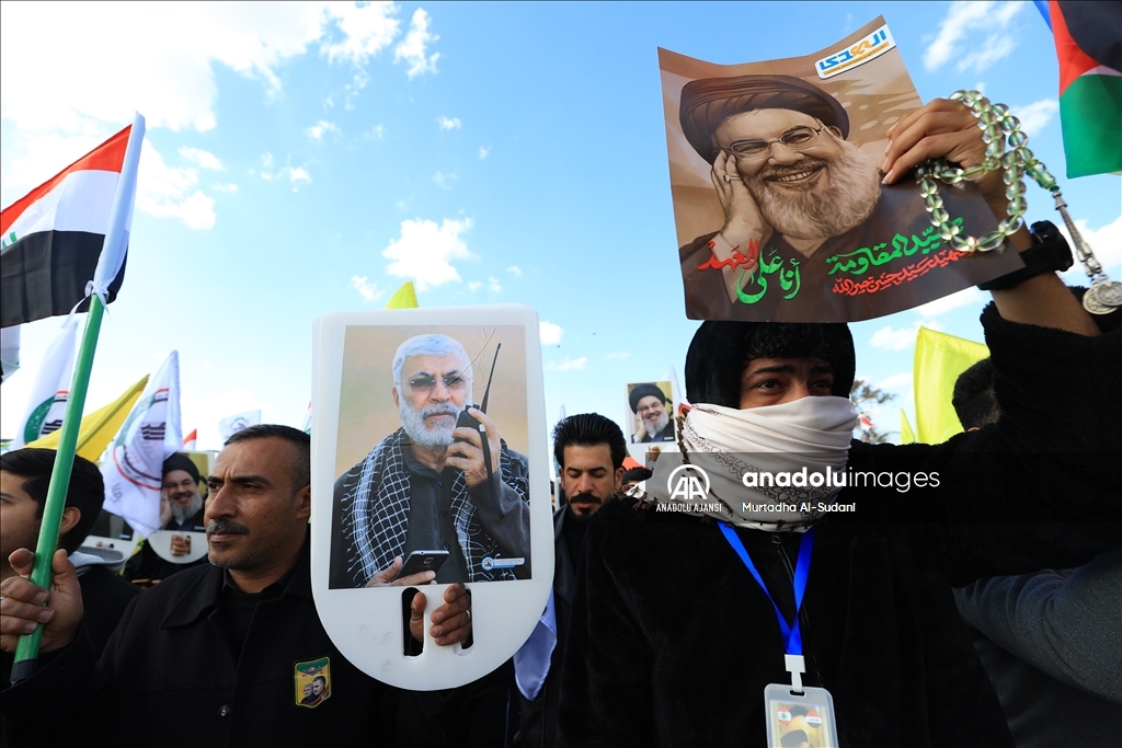 Irak'ta eski Hizbullah lideri Hasan Nasrallah için sembolik cenaze töreni düzenlendi