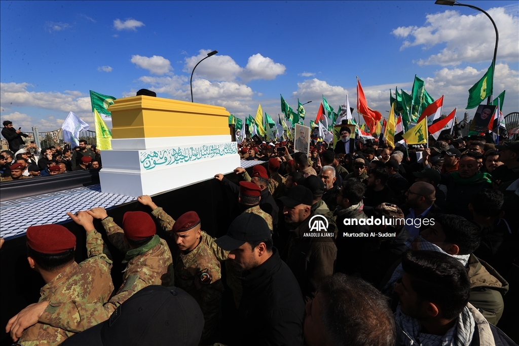 Irak'ta eski Hizbullah lideri Hasan Nasrallah için sembolik cenaze töreni düzenlendi