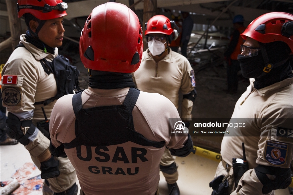 Peru'da alışveriş merkezinin çatısının çökmesi sonucu 8 kişi öldü, 80 kişi yaralandı