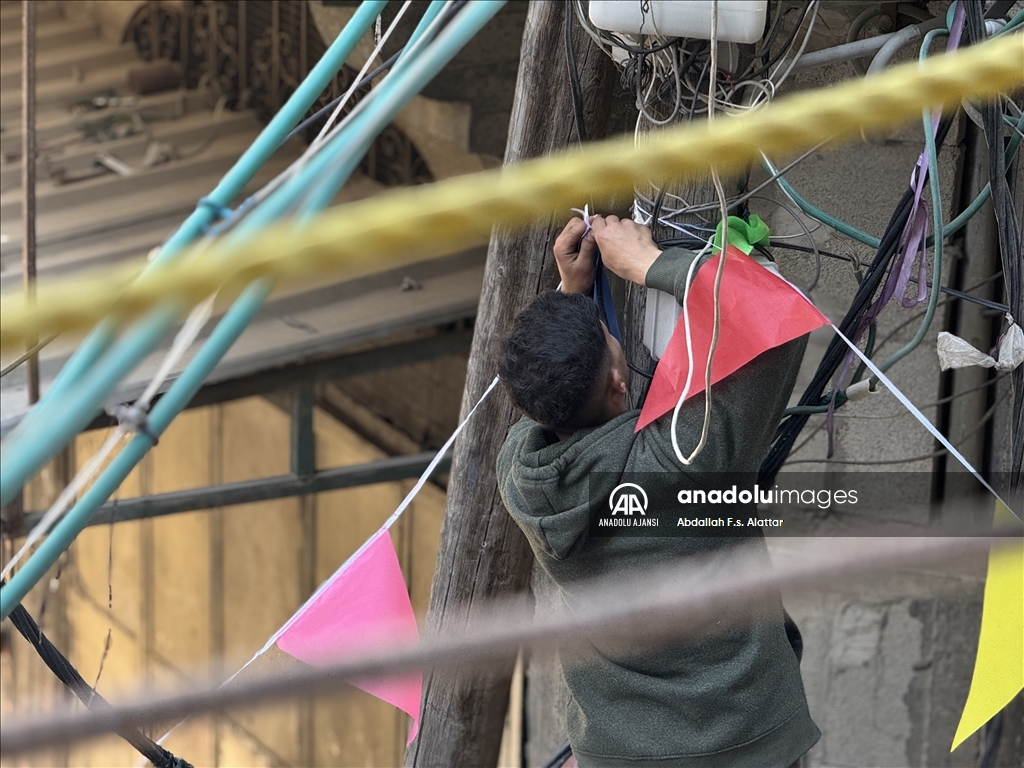 Han Yunus’ta Ramazan öncesi temizlik ve süsleme çalışmaları yapıldı