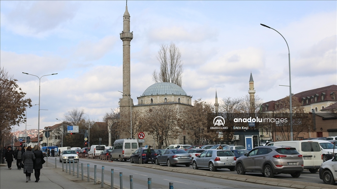 Kosova'nın başkenti Priştine ramazana hazır