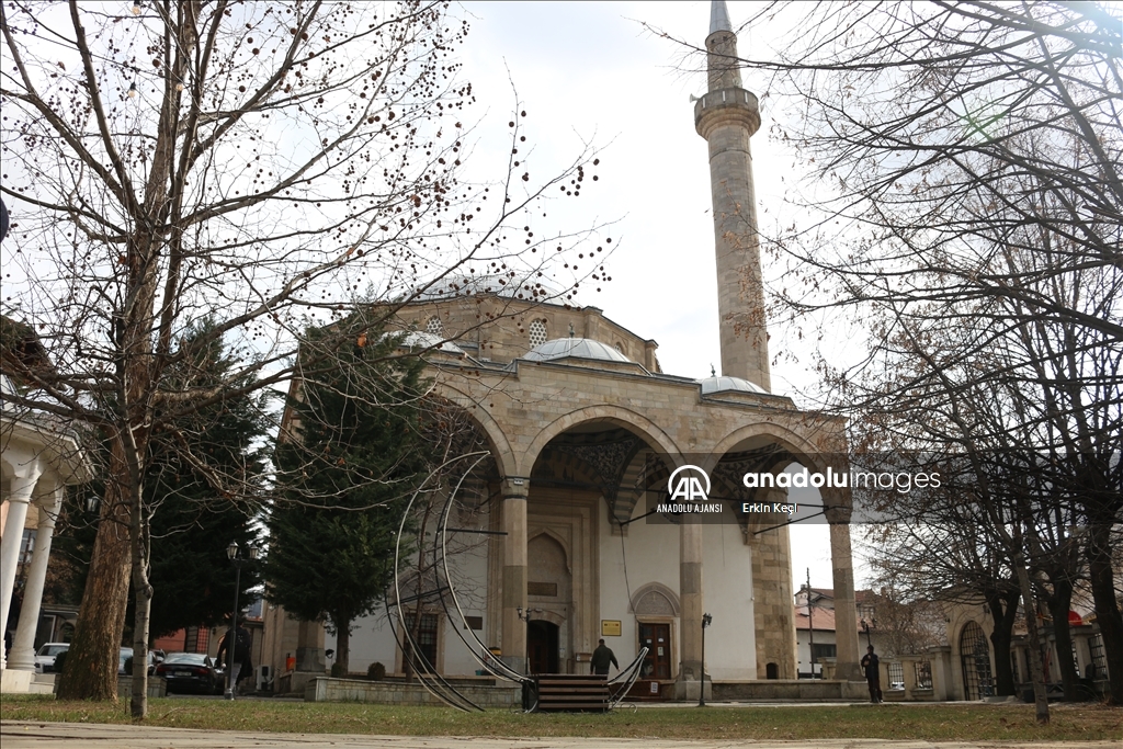 Kosova'nın başkenti Priştine ramazana hazır