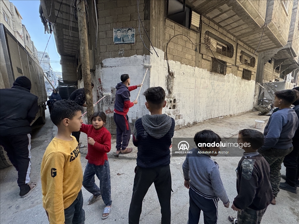 Han Yunus’ta Ramazan öncesi temizlik ve süsleme çalışmaları yapıldı