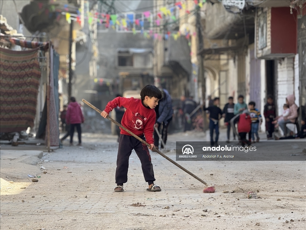 Han Yunus’ta Ramazan öncesi temizlik ve süsleme çalışmaları yapıldı 7