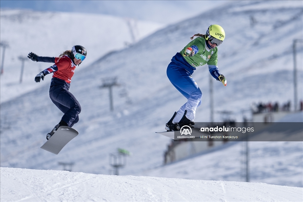 FIS Dünya Snowboard Kupası Erzurum'da başladı