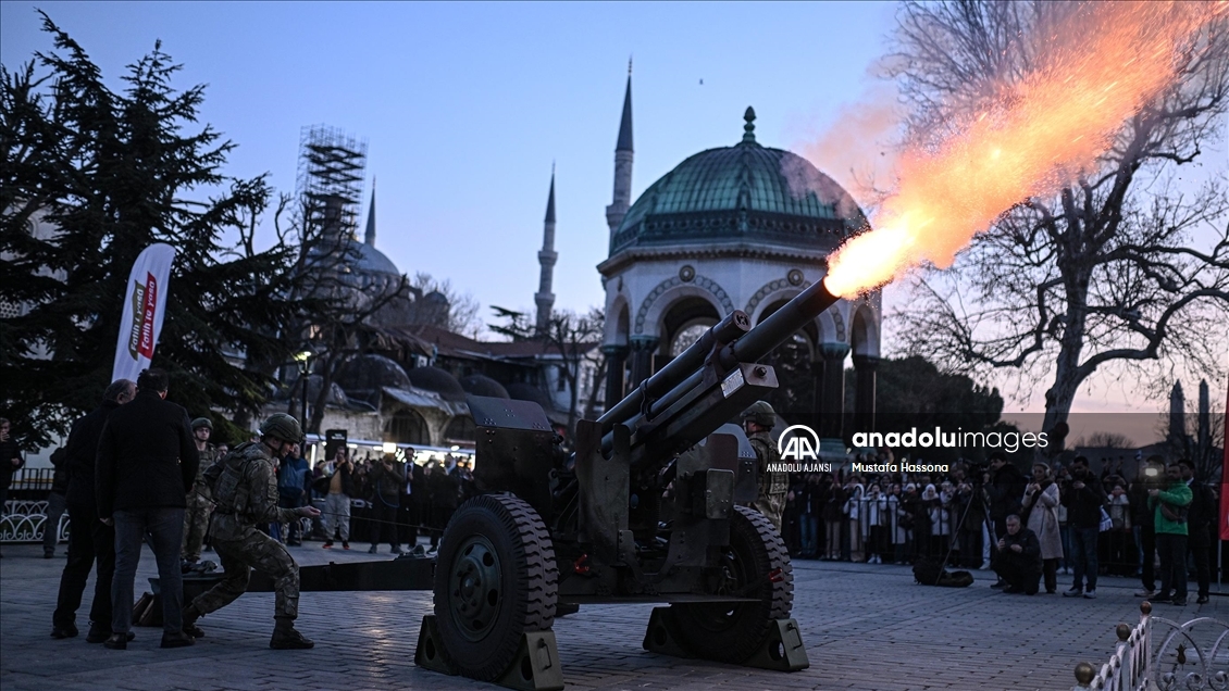 İstanbul'da ilk iftar yapıldı
