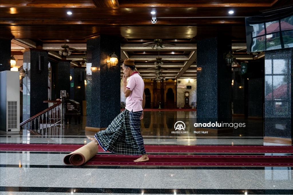 Tayland'da ramazanın ilk günü icra edildi