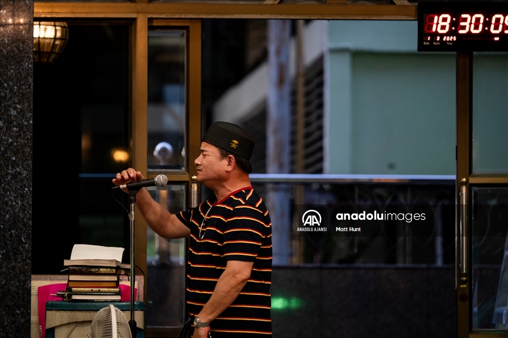 Tayland'da ramazanın ilk günü icra edildi