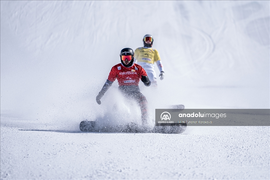 FIS Dünya Snowboard Kupası Erzurum'da başladı