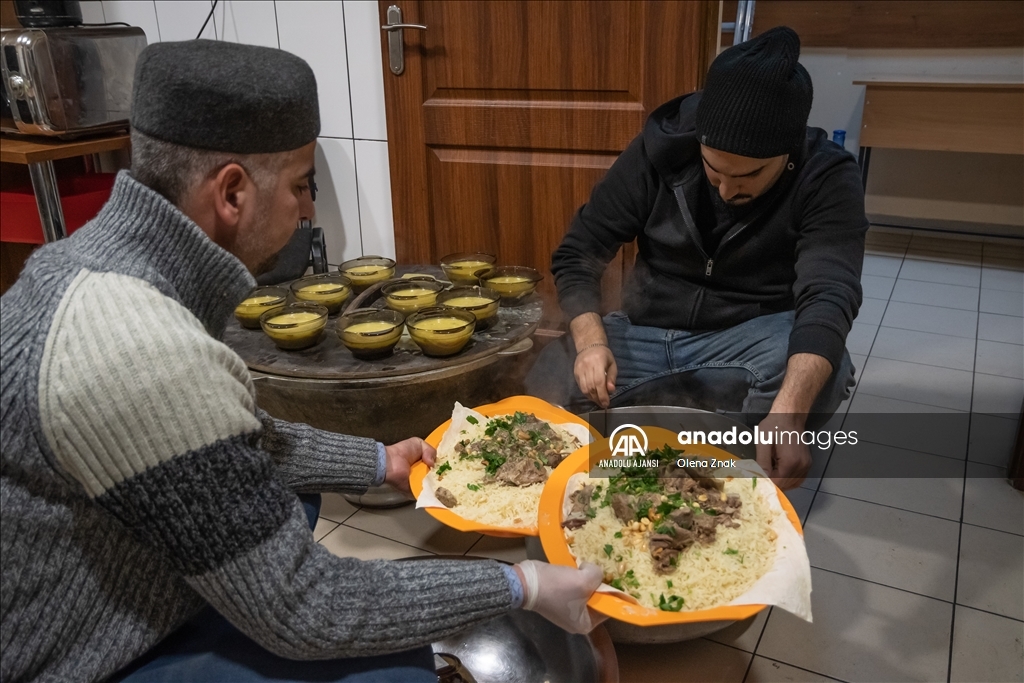 Lviv’de Müslümanlar ramazan ayının ilk iftarında buluştu