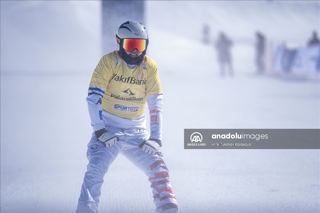 FIS Dünya Snowboard Kupası Erzurum'da başladı