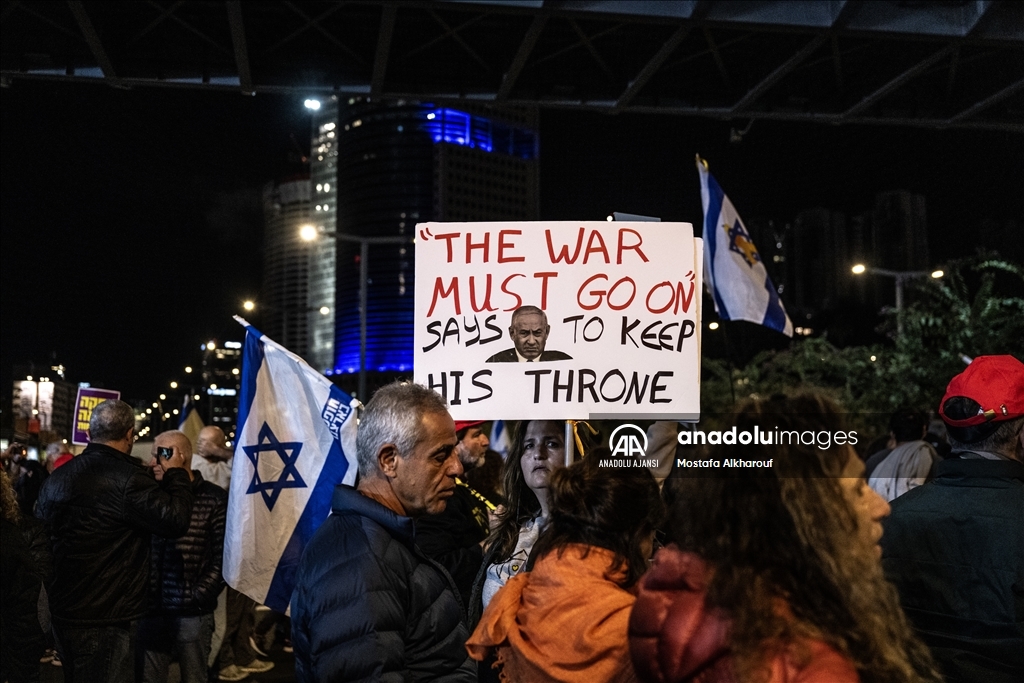 İsrailli esirlerin yakınları Tel Aviv'de gösteri düzenledi