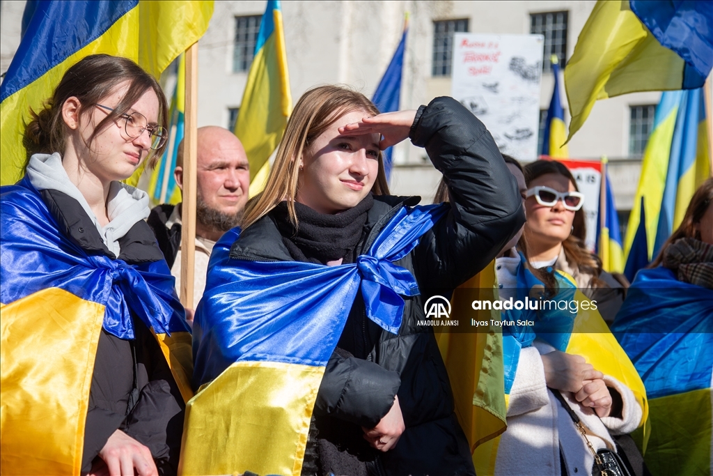 Londra'da Ukrayna'ya destek gösterisi