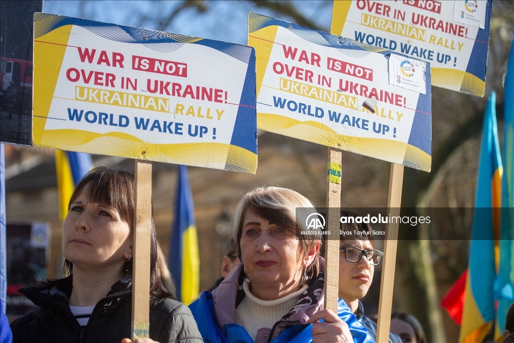 Londra'da Ukrayna'ya destek gösterisi