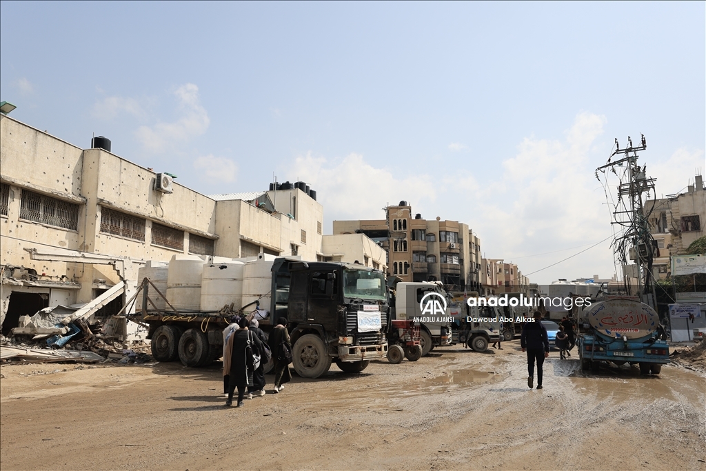 Gazze'deki su krizi devam ediyor