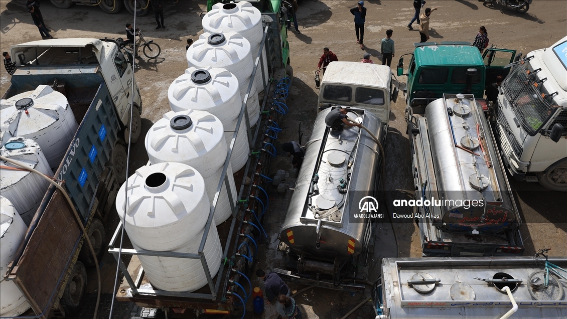 Gazze'deki su krizi devam ediyor