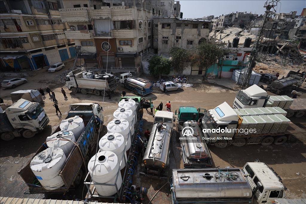 Gazze'deki su krizi devam ediyor