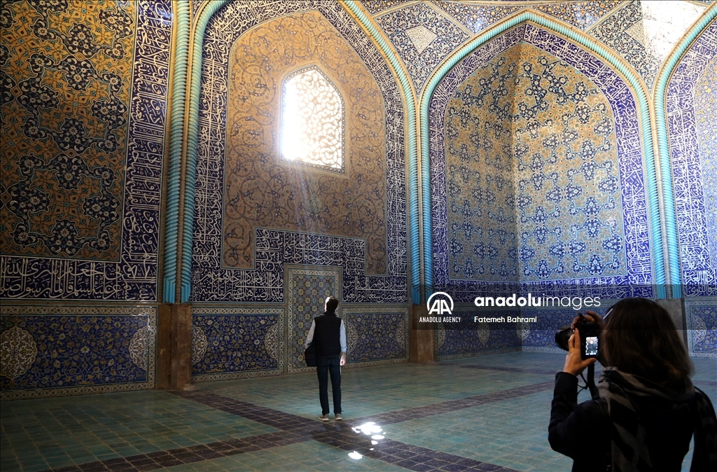 Sheikh Lotfollah Mosque in Isfahan