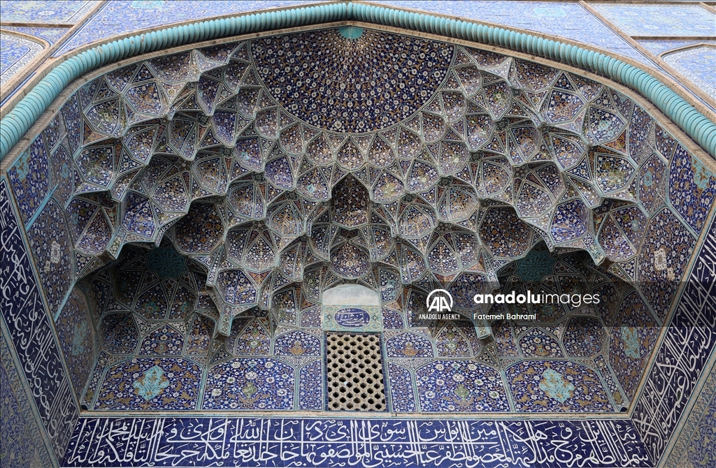 Sheikh Lotfollah Mosque in Isfahan