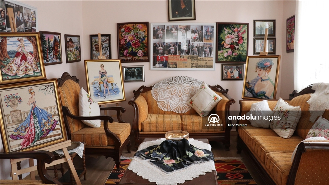 Kültürel miras taşıyıcısı 76 yaşındaki kadın yaptığı eserlerle evini müzeye dönüştürdü